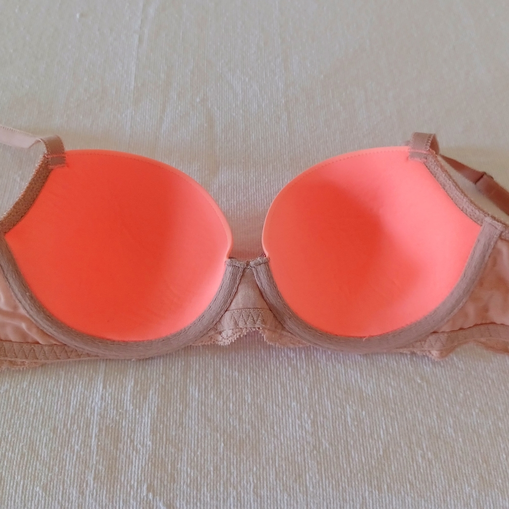 Victoria's Secret Dream Angels Lined Demi Bra, 32C - Picture 10 of 12